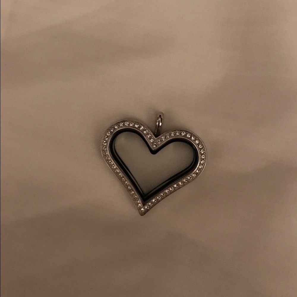 COPY - ORIGAMI OWL SILVER HEART WITH CRYSTALS